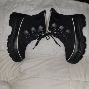 Sorel Black Waterproof Boots